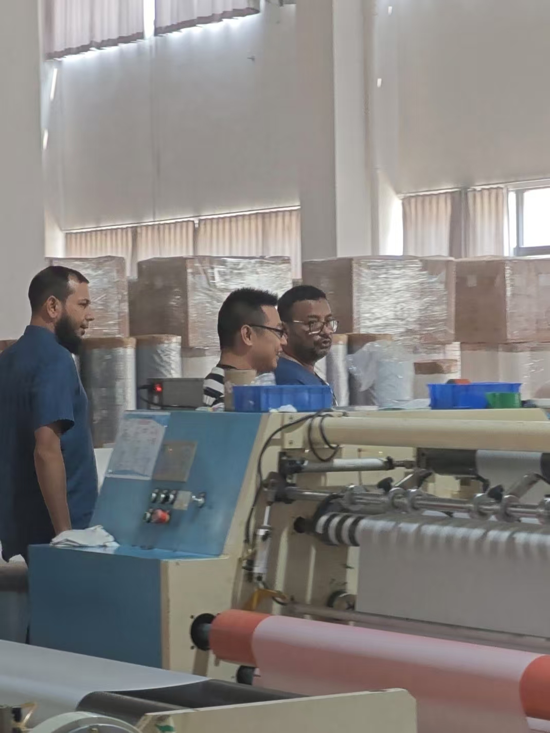 يأتي العملاء المكسيكيون إلى مصنعنا للتفتيش والتعاون